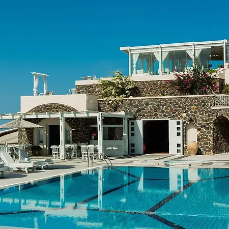 Pantheon Deluxe Hotel 4*