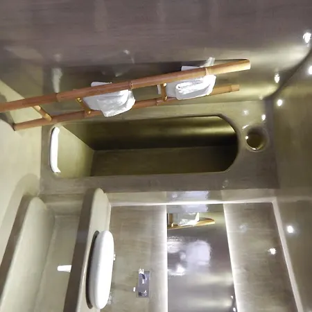 Hotel Pantheon Deluxe 4*