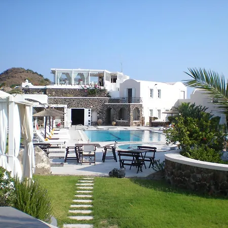 Pantheon Deluxe 4* Imerovigli (Santorini)