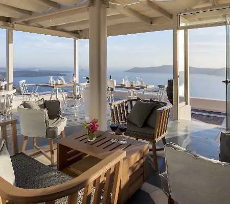 Pantheon Deluxe 4* Imerovigli (Santorini)