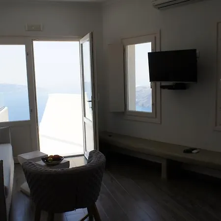 Hotel Pantheon Deluxe 4*
